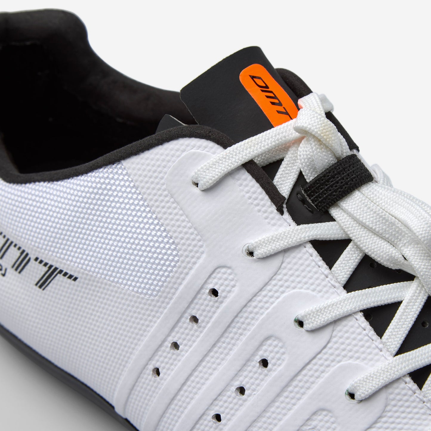 SHOES DMT KR4 PJUNIOR WHITE/CARTOON