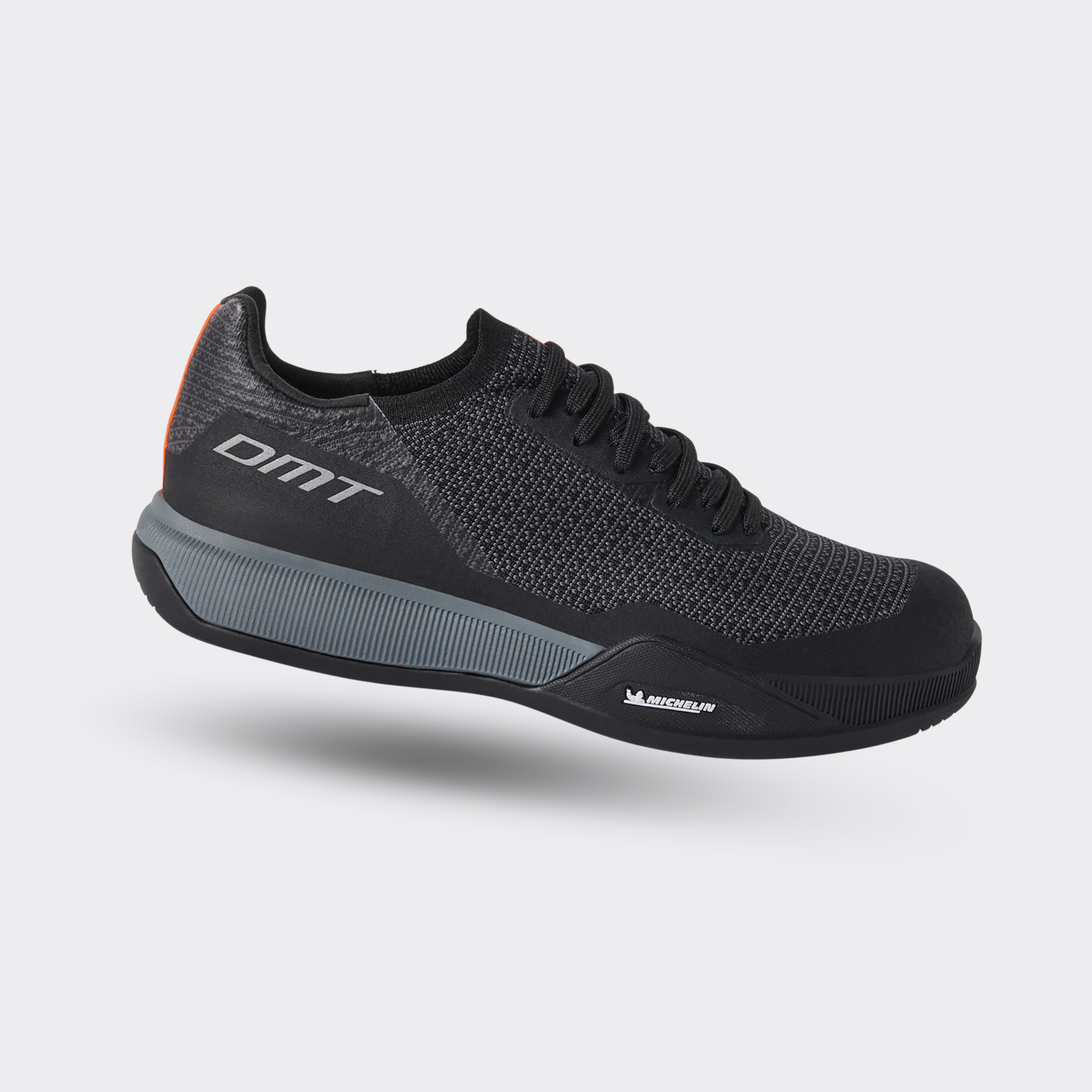DMT FK10: FK10 MTB enduro shoes with full-knit construction and
