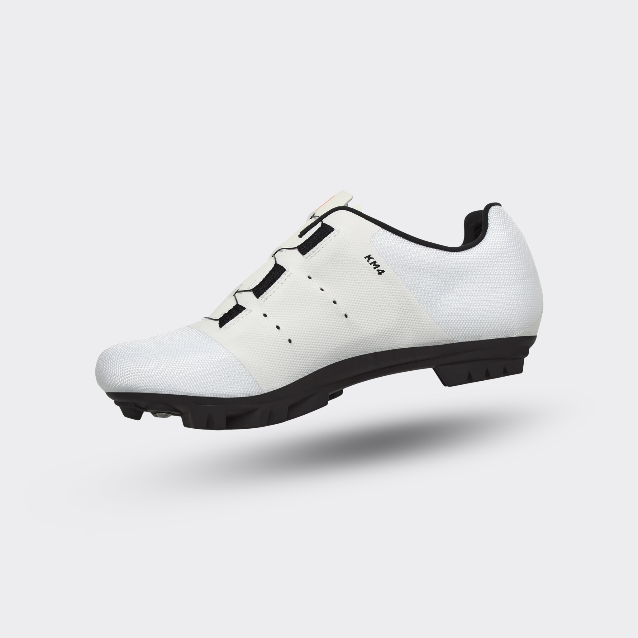 KM4 Shoes - White