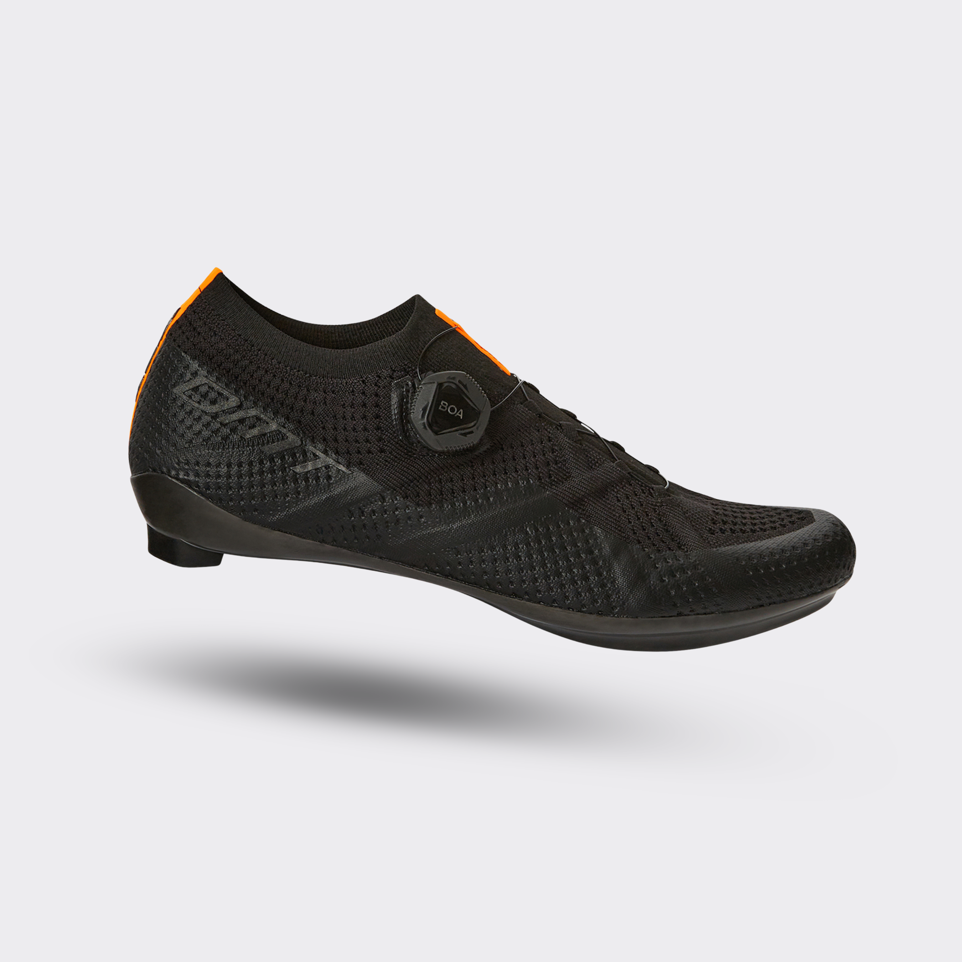 DMT KR1: KR1 are road cycling shoe with knitted upper that started