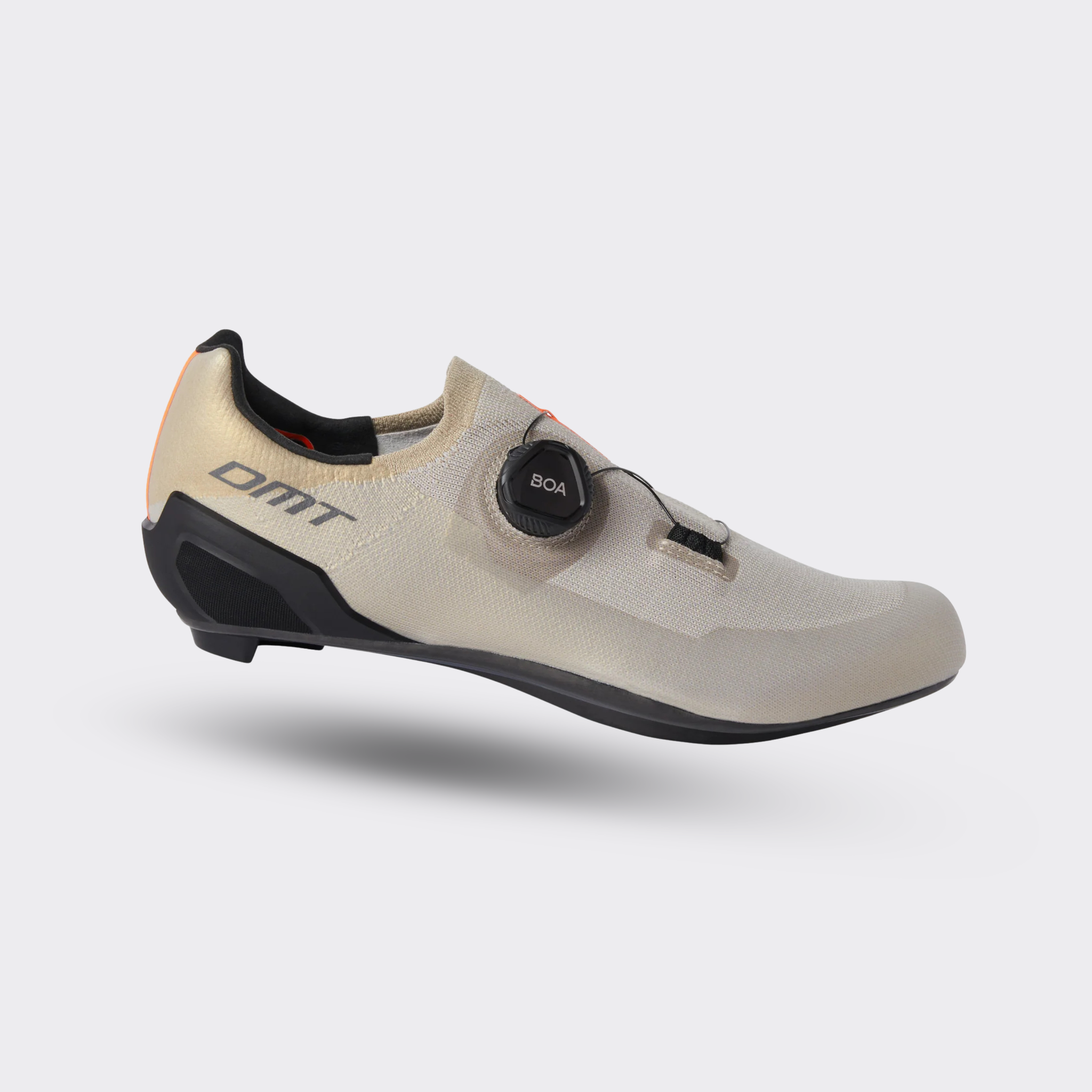 KR30 Shoes - Sand / Black