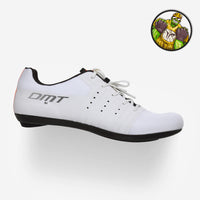 Side view of SHOES DMT KR4 PJUNIOR WHITE/CARTOON, white cycling shoe with black details and logo, next to a colorful cartoon superhero.