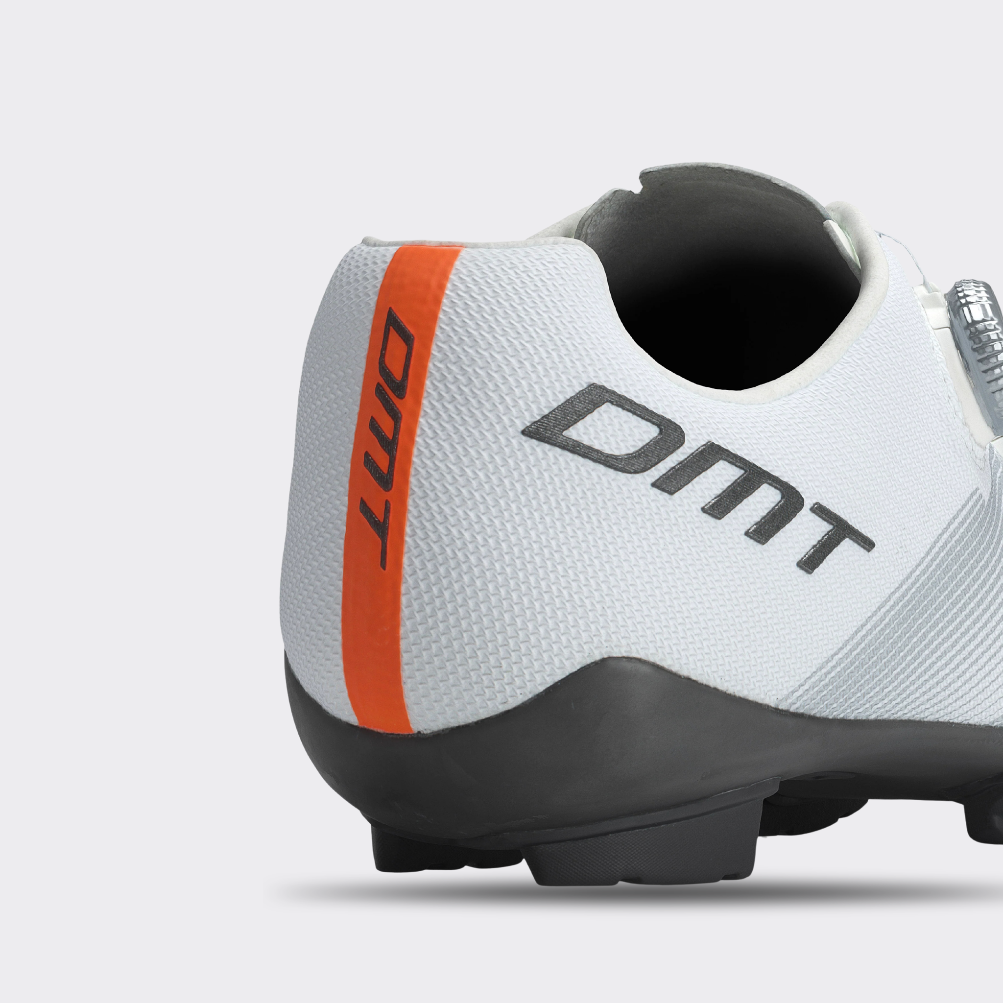 KM0 Evo Shoes - White / Silver