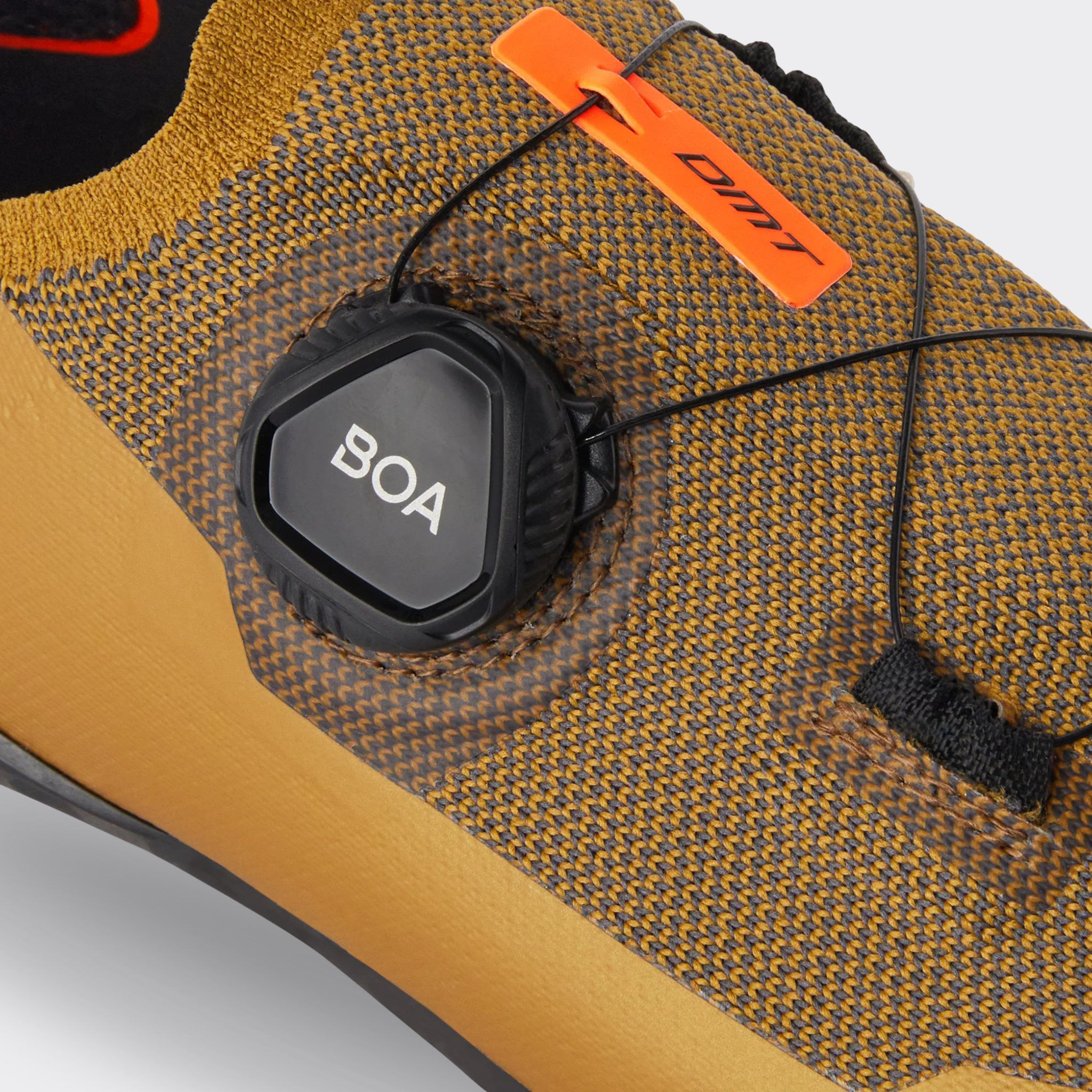 KM30 Shoes - Mustard / Black