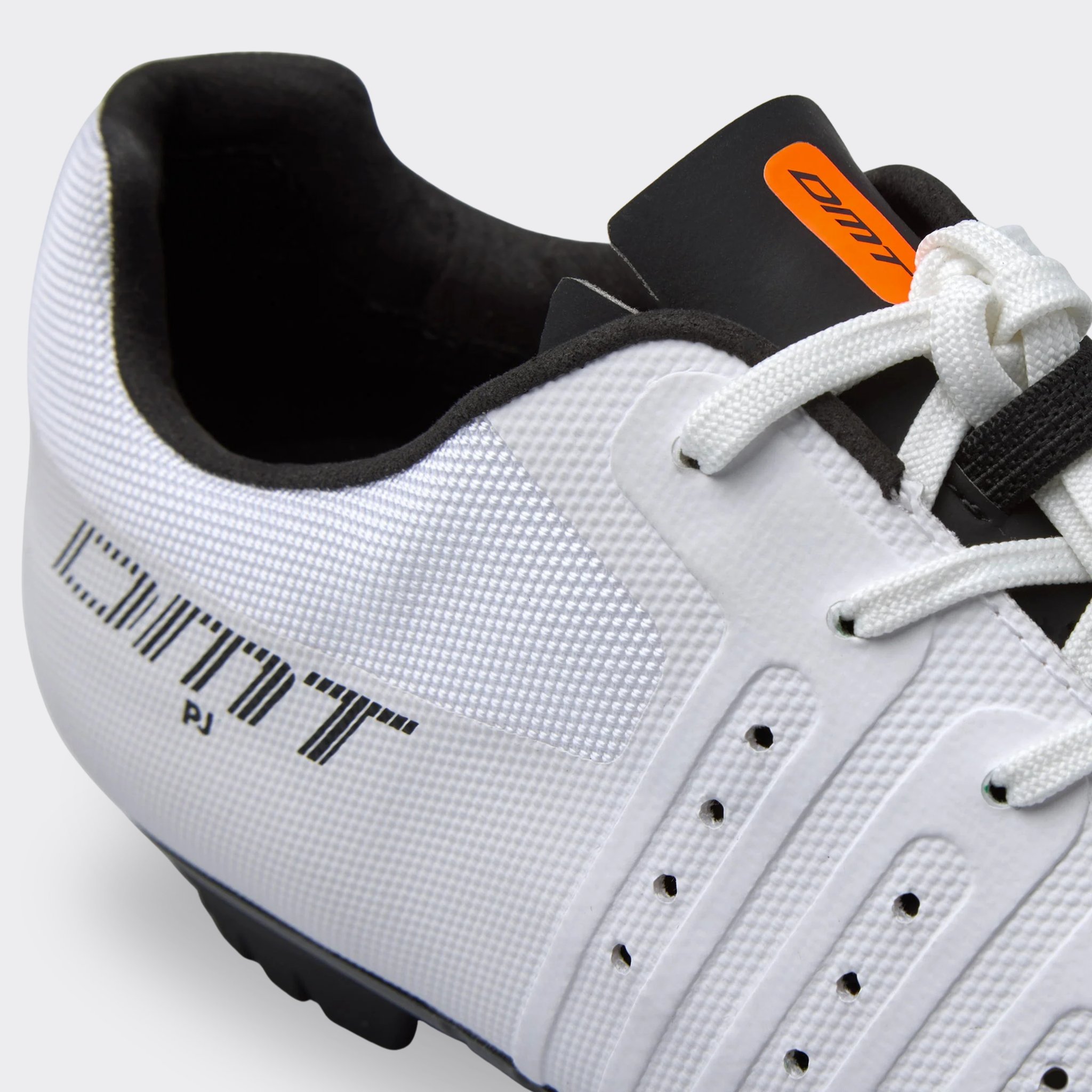 KM4 PJ Shoes - White