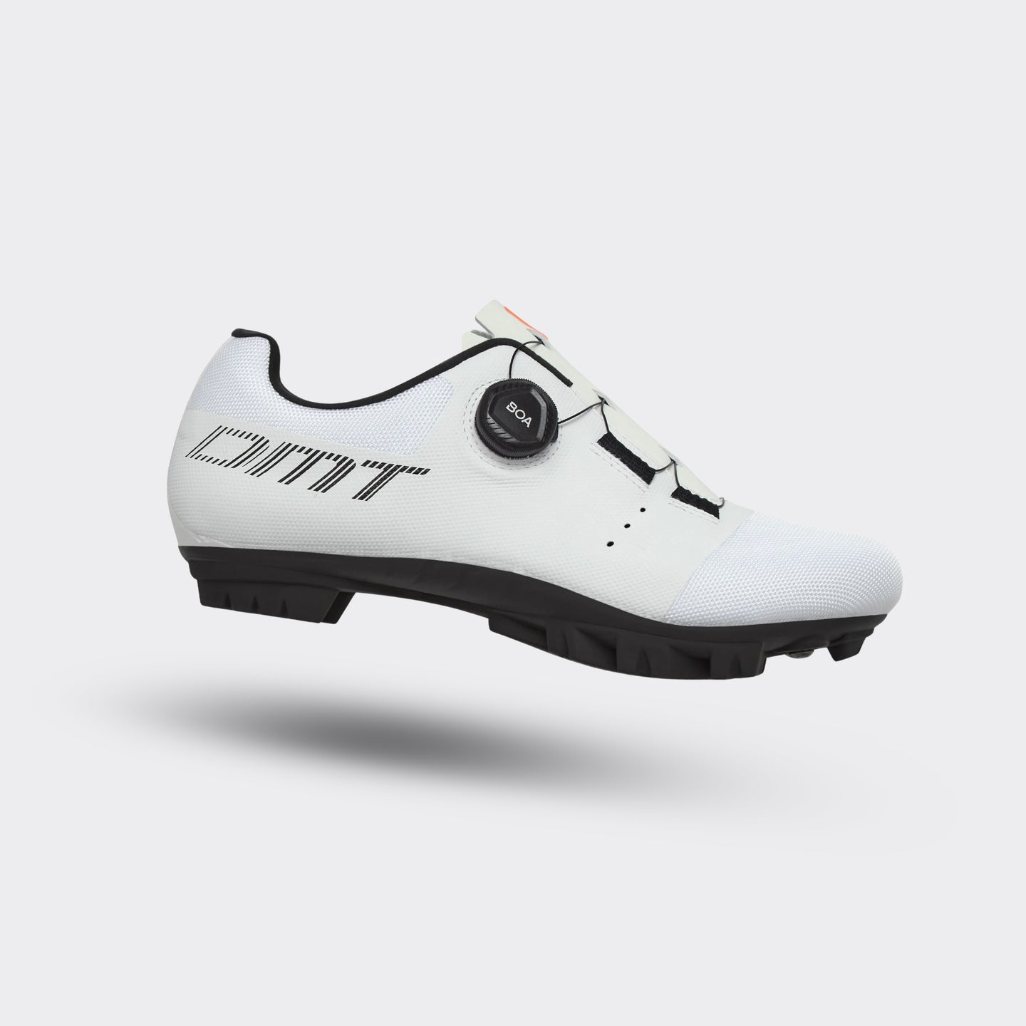 KM4_white_01_desktop_mobile