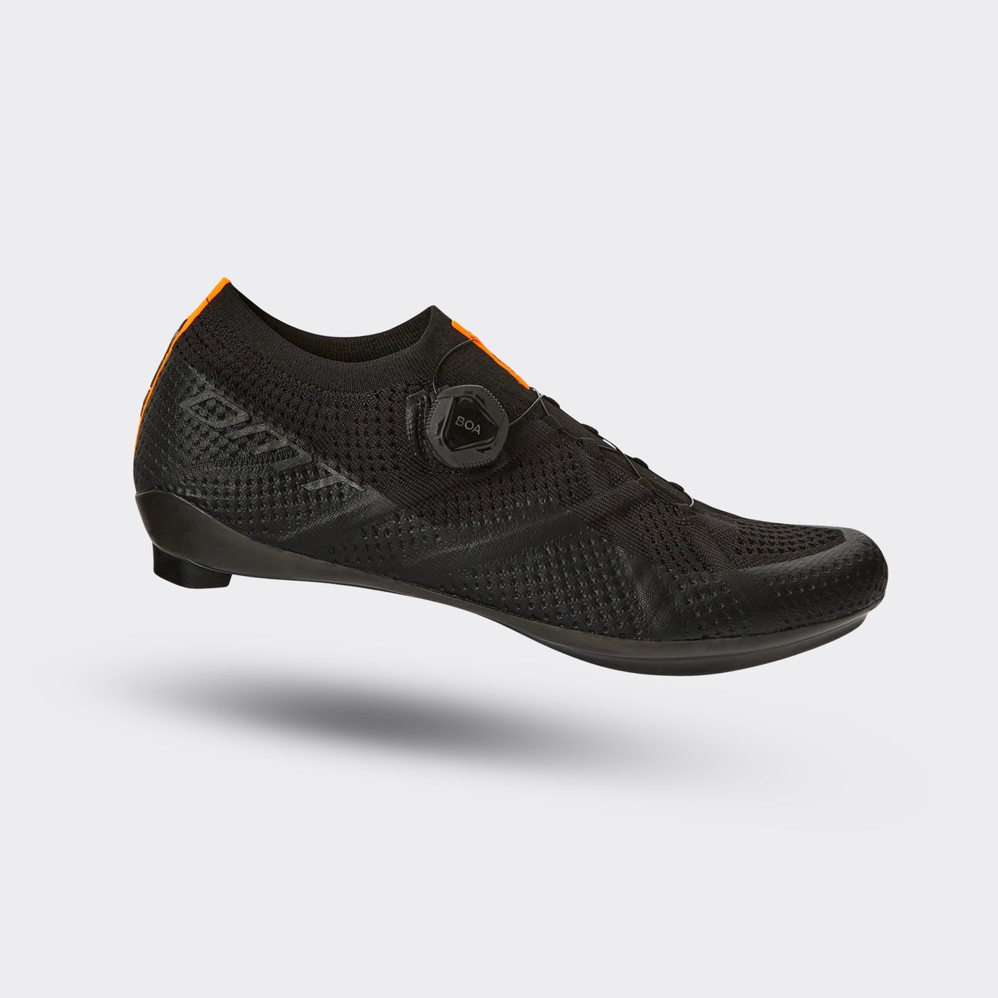 DMT KR1: KR1 are road cycling shoe with knitted upper that started