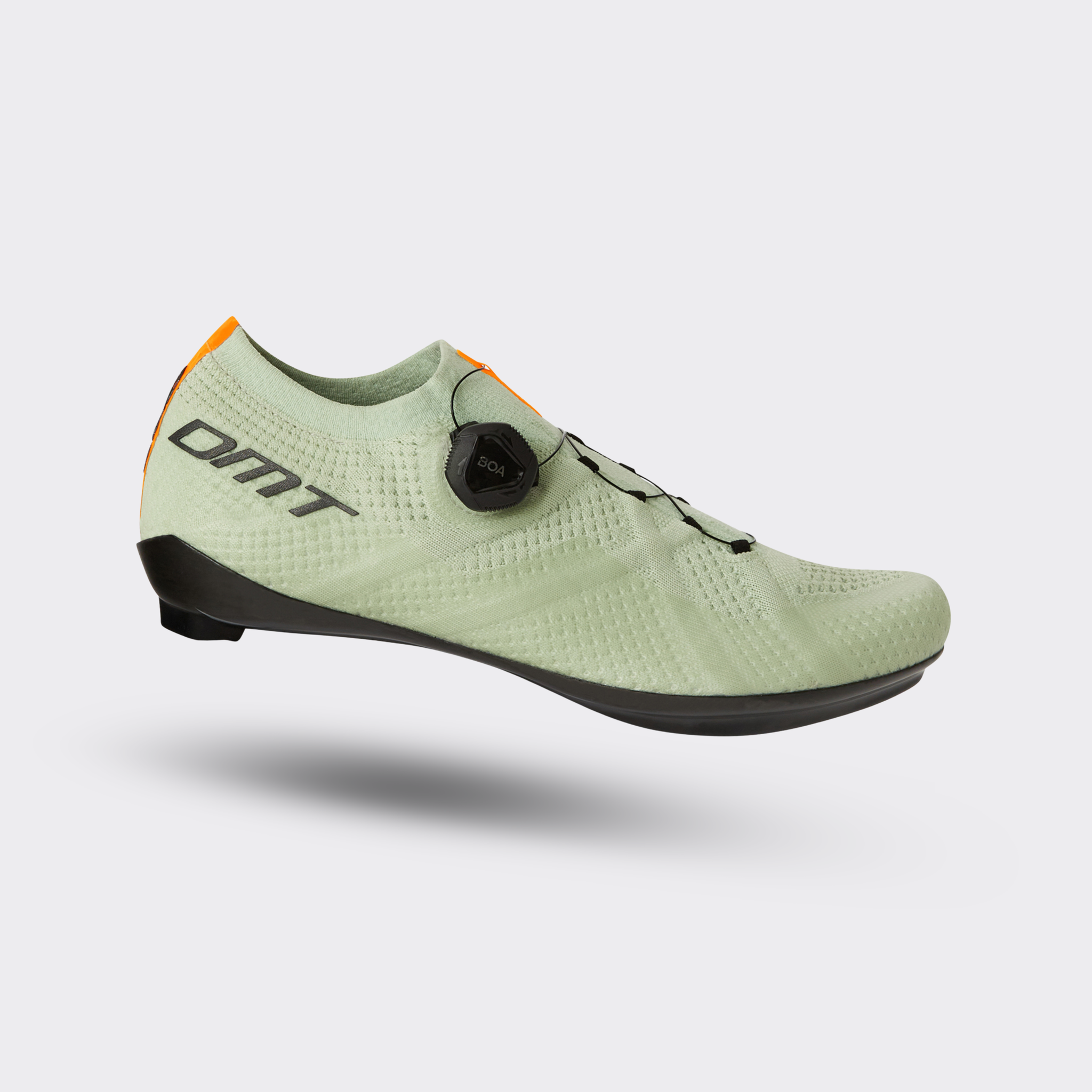 DMT KR1 39サイズ DMT KR1: KR1 are road cycling shoe with knitted upper that started