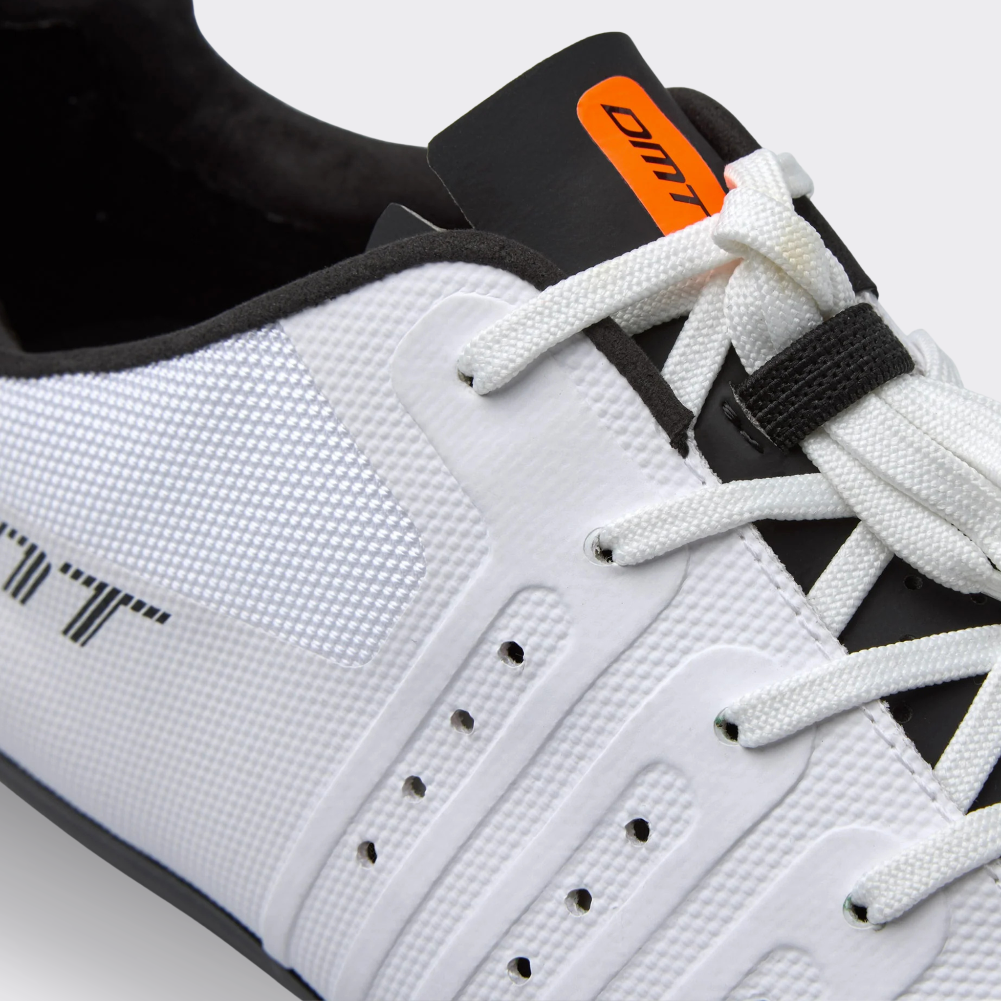 KR4 PJ Shoes - White