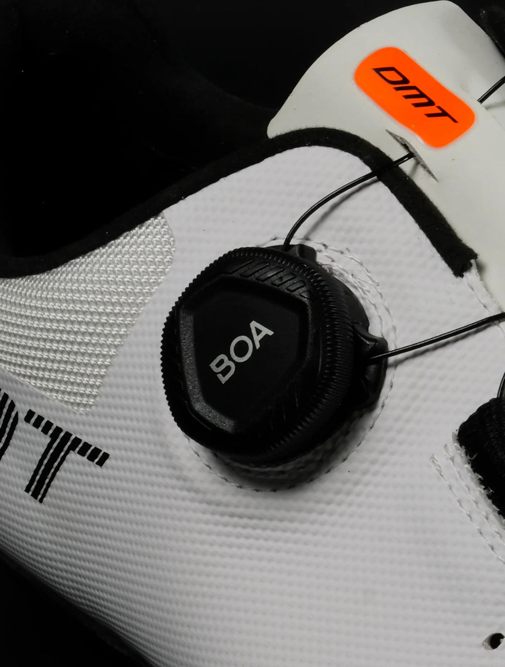 DMT KM4: XC MARATHON White | DMT Cycling DMT KM4: XC MARATHON White | DMT Cycling