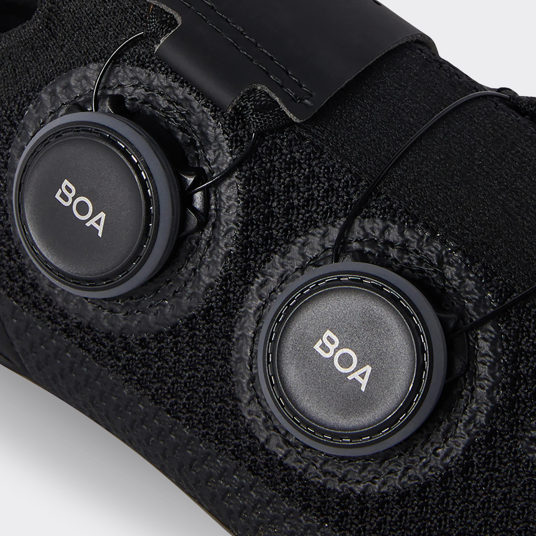 DMT SH10: SH10 stands for superior performance road cycling shoes