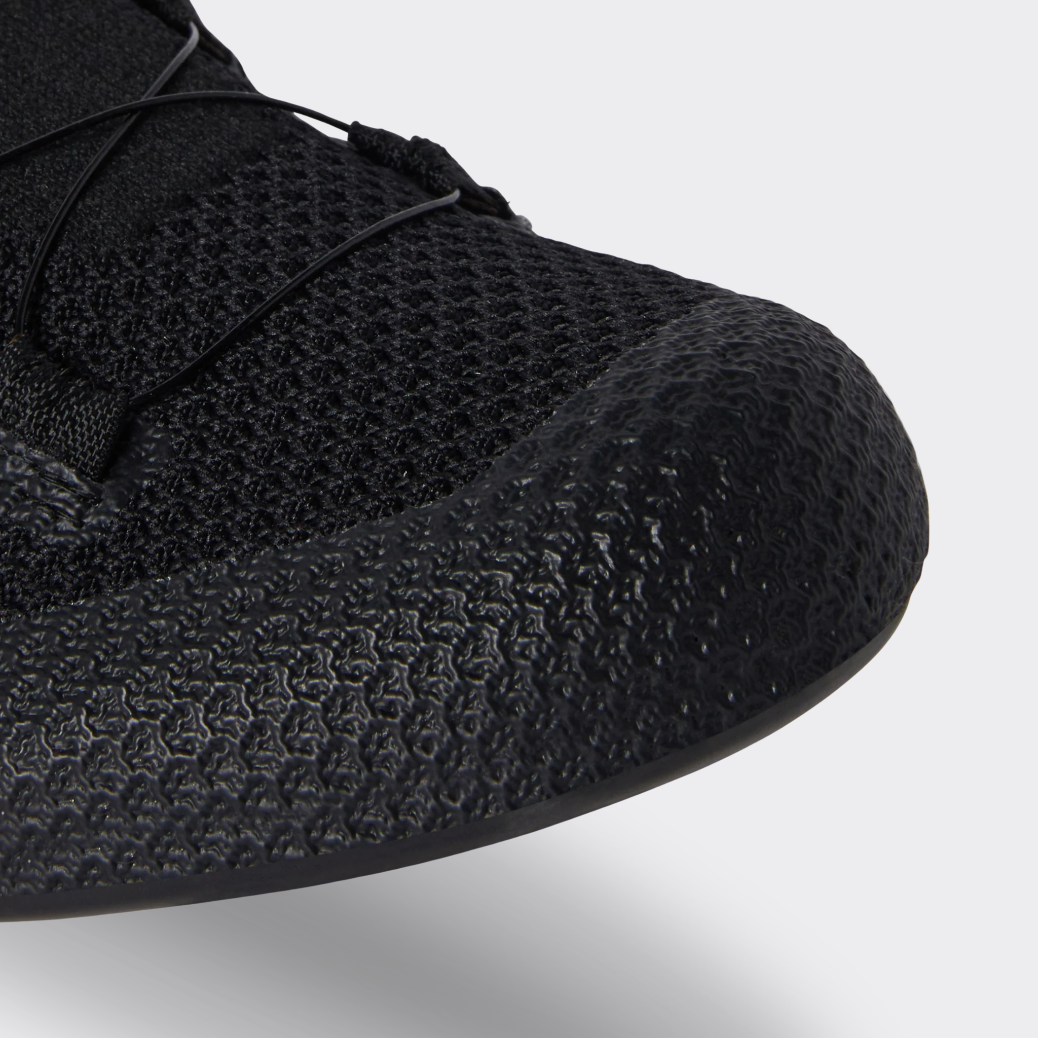 DMT SH10: SH10 stands for superior performance road cycling shoes